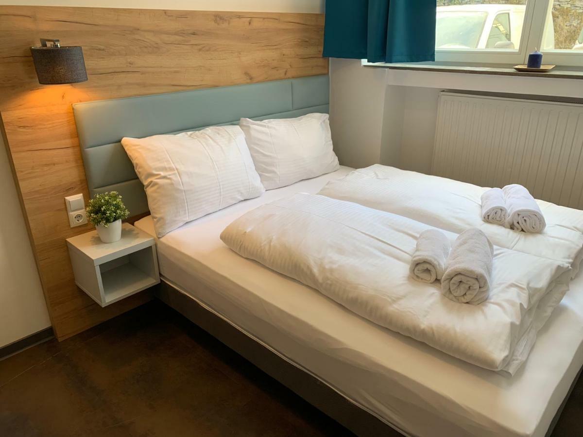 Besttime Hotel Моншау Екстериор снимка